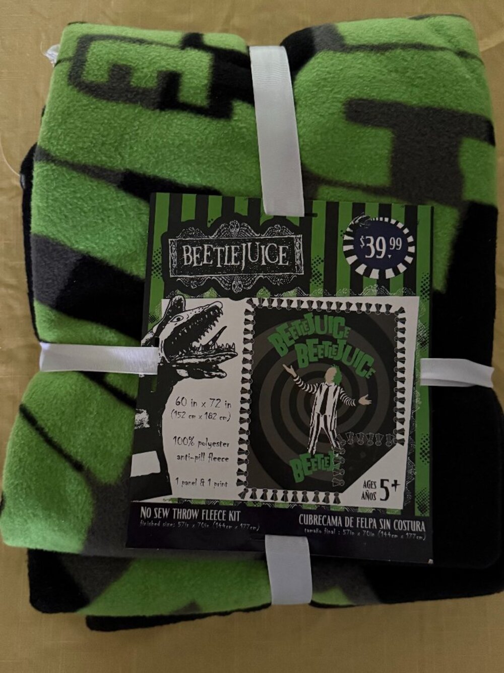 Beetlejuice No Sew Fleece Throw Blanket Kit 60x72